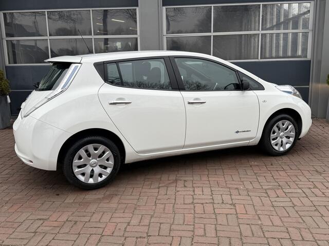 Nissan LEAF Tekna Limited Edition 24 kWh NAP VEEL OPTIES! Dealer onderhouden 2016 km 43.047
