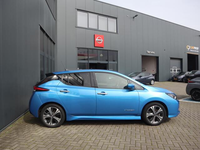 Nissan LEAF N-Connecta 40 kWh