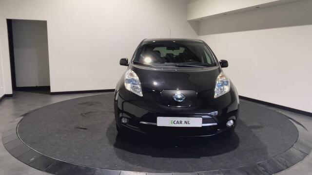 Nissan LEAF Tekna 30 kWh | Stuurwiel verwarmd | Rondomzicht camera | Voor~stoelen verwarmd!