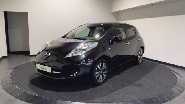 Nissan LEAF Tekna 30 kWh | Stuurwiel verwarmd | Rondomzicht camera | Voor~stoelen verwarmd!