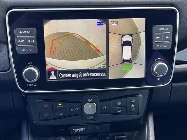 Nissan LEAF e+ Tekna 59 kWh Automaat / Pro Pilot Adaptieve CC / Dode hoek detectie / Navigatie / Camera 360° / Leer / Apple Carplay Android / Stuur-, stoel- en achterbankverwarming /