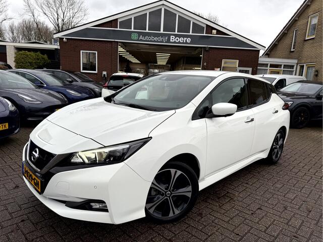 Nissan LEAF N-Connecta 40 kWh 360° Camera, 17''Lmv, Carplay