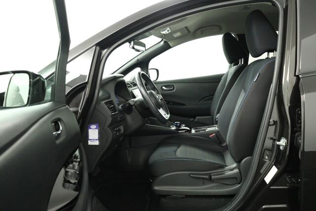 Nissan LEAF 2.ZERO EDITION 40 kWh / 150 PK, Orig.NL | Navigatie | 360° Camera | Stuur- + Stoelverwarming | Adapt. Cruise - RIJKLAAR
