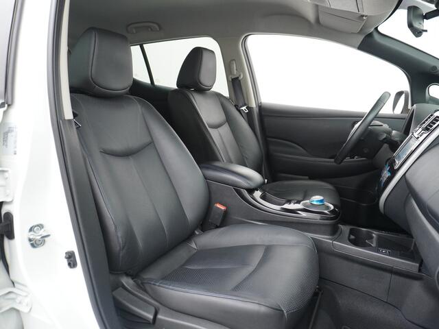 Nissan LEAF Tekna 30kWh Leder 360°Camera Bose-Sound DAB Navi Ecc Stoelverwarming v+a Cruise Control Led Regen-Lichtsensor Bluetooth Privacy Glas Lmv 17" Zeer lage kilometerstand met NAP certificaat