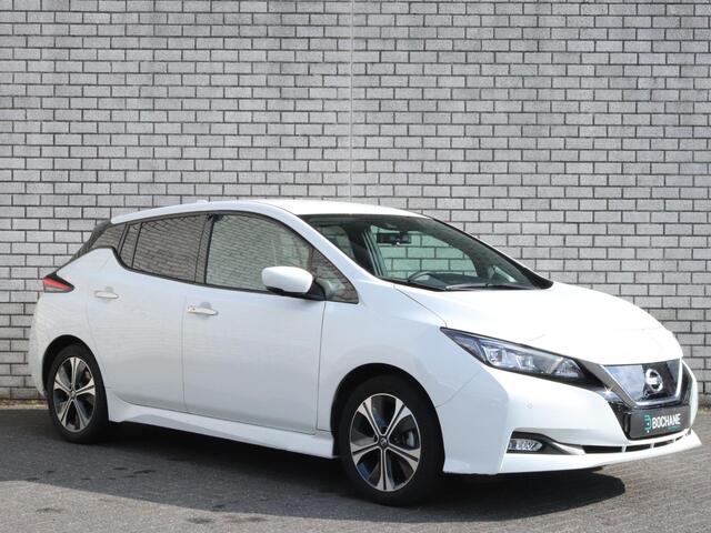 Nissan LEAF Tekna 40 kWh | Fietsdragerhaak | Navigatie | 360º Camera |