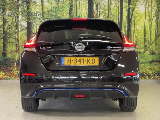Nissan LEAF N-Connecta 40 kWh | Warmtepomp | Adaptive Cruise Control | Keyless Go/Entry | Dodehoek Detector | 360° Camera | Parkeersensoren | Lane Assist | Stuurverwarming | Stoelverwarming |