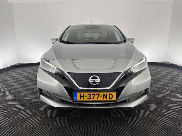 Nissan LEAF N-Connecta 40 kWh (INCL-BTW) Aut. *ADAPTIVE-CRUISE | NAVI-FULLMAP | 1/2LEATHER | SURROUND-VIEW | APP.CONNECT | KEYLESS | BLIND-SPOT | DAB | ECC | PDC | DIGI-COCKPIT | COMFORT-SEATS | 17"ALU*