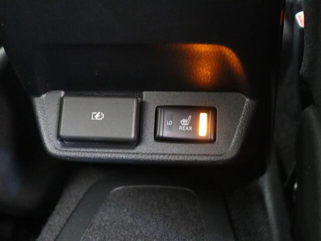 Nissan LEAF N-Connecta 40 kWh | Trekhaak | 360 Graden Camera | Stoel & Achterbank Verwarming | Adaptieve Cruise Control | E-Pedal |