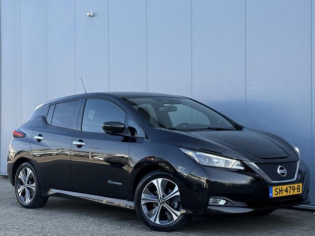 Nissan LEAF 2.ZERO EDITION 40 kWh Camera/Apple Carplay.