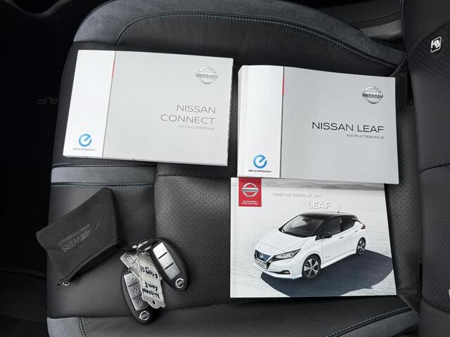 Nissan LEAF 3.Zero Limited Edition 62 kWh / Stuurverwarming / Stoelverwarming / Achterbank verwarmbaar / Apple Carplay / 360 Graden Camera / Adaptieve Cruise Control / Navigatie / Bose Geluidsinstallatie / Dodehoek Detectie