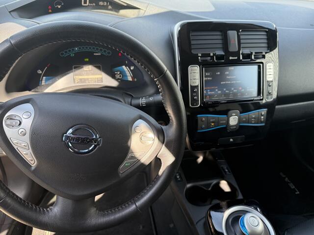 Nissan LEAF Tekna 30 kWh in Nieuwstaat !! Dealerauto