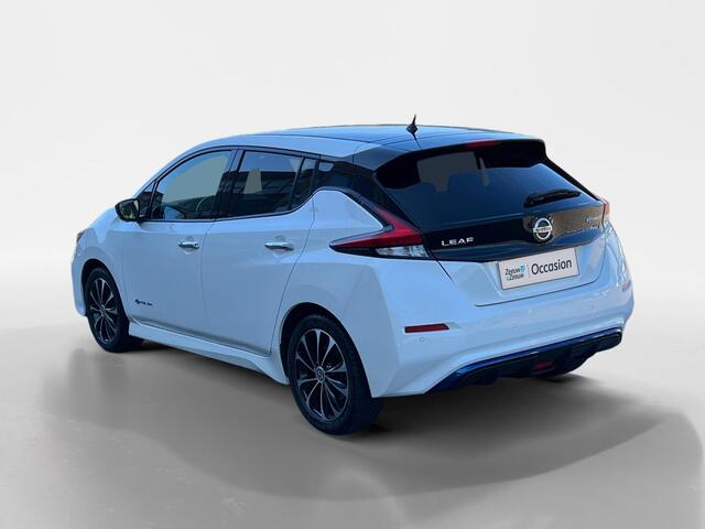 Nissan LEAF Tekna 40 kWh | DEALER ONDERHOUDEN | FULL OPTION | 360 CAMERA | 12 MAANDEN GARANTIE |