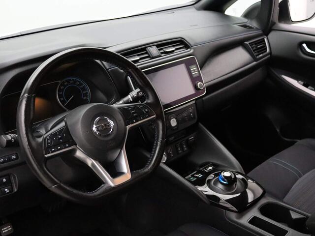Nissan LEAF N-Connecta 40 kWh 360° Camera | Adapt. cruise | Navi | Stoel-/stuurverwarming