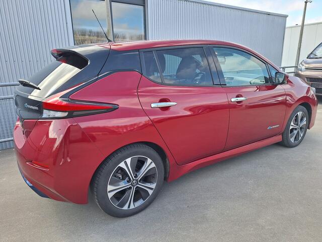 Nissan LEAF Tekna 40 kWh | Stoelverwarming | Lederen Bekleding |