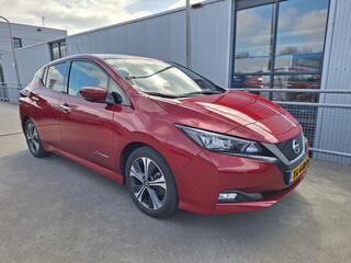 nissan-leaf-tekna-40-kwh--stoelver