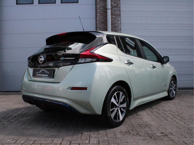 Nissan LEAF Acenta 40 kWh NAVI/360Camera/Cruise/Electrisch/Garantie
