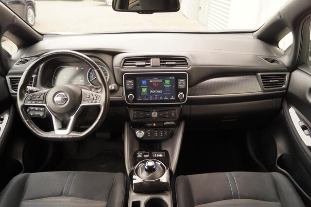 Nissan LEAF N-Connecta 40kWh -NAVI-ECC-PDC-CAM-