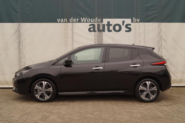 Nissan LEAF N-Connecta 40kWh -NAVI-ECC-PDC-CAM-