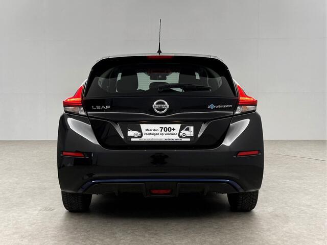 Nissan LEAF 40 kWh Acenta Limousine 150PK Camera Carplay LED Clima Cruise 16''LMV Stoel/Stuurverwarming