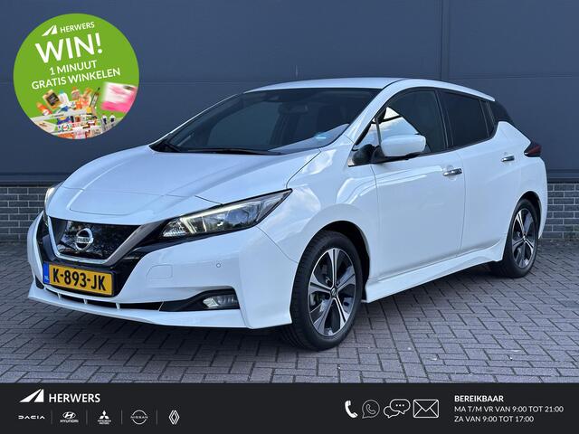 Nissan LEAF N-Connecta 40 kWh / Eerste Eigenaar / Dealer Onderhouden / Navigatie / Stoel verwarming V+A / 360º Camera /
