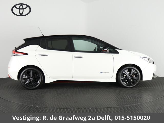 Nissan LEAF NISMO Pack N-Connecta 40 kWh | 230 km. actieradius | Accu 88% | Navigatie | Stoelverwarming | Privacy Glass |
