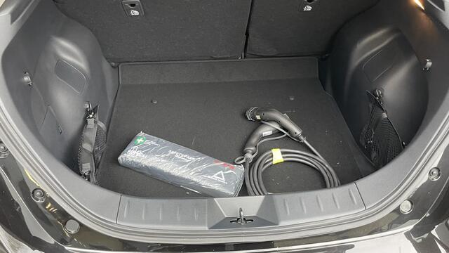Nissan LEAF 39 kWh N-Connecta | Navigatie | Apple Carplay | 360° Camera | PDC | ProPilot | LMV 17" | Winter-pakket