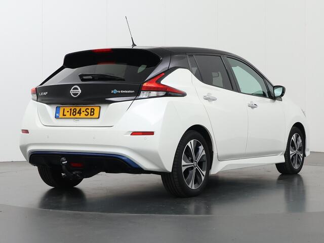 Nissan LEAF N-Connecta 40 kWh | Trekhaak| Navigatie | Parkeercamera | Stoelverwarming/verkoeling | Keyless Go |