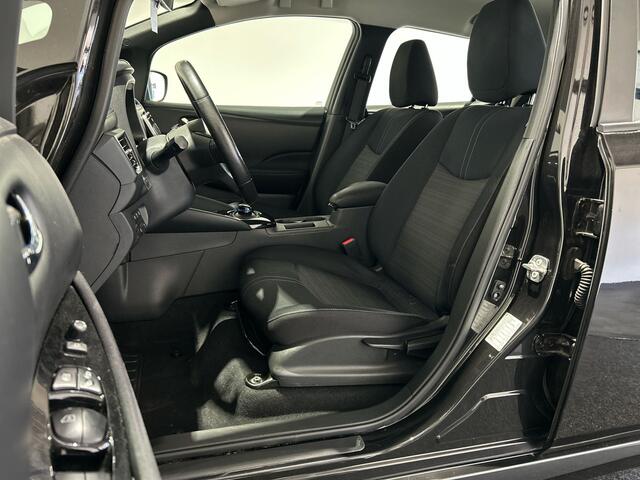 Nissan LEAF Acenta 40 kWh | Adaptieve cruise control | Stuurwiel verwarmd | Voorstoelen verwarmd