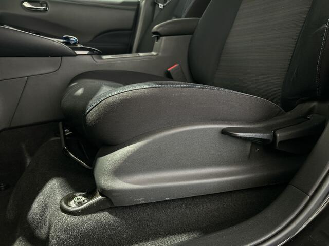 Nissan LEAF Acenta 40 kWh | Adaptieve cruise control | Stuurwiel verwarmd | Voorstoelen verwarmd