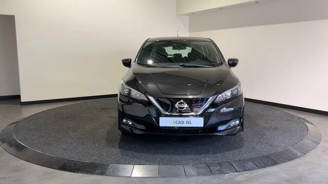 Nissan LEAF Acenta 40 kWh | Adaptieve cruise control | Stuurwiel verwarmd | Voorstoelen verwarmd