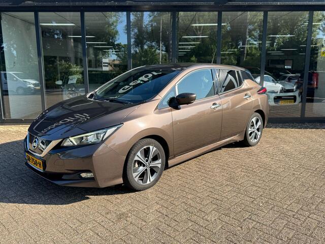 Nissan LEAF Tekna 40 kWh*Leder*Navi*EXPORT*