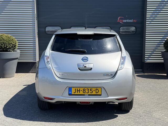 Nissan LEAF Acenta 30 kWh | Camera | Navigatie | DAB | Stoel/Stuurverwarming | Lichtmetalen Velgen |