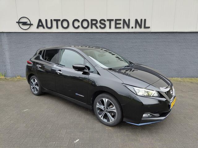 Nissan LEAF e+ Tekna 62kWh Apple Carplay Android Auto Cruise control adaptief 360°Camera Navi Ecc Stoel+Stuurverwarming Keyless DAB Dodehoek detector Rijstrooksensor met correctie Uitparkeer waarschuwing Verkeersbord detectie Bluetooth Privacy Glas Lmv 17"