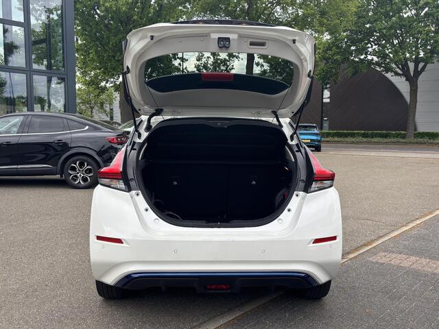 Nissan LEAF Tekna 40 kWh BOSE AUDI | STOELVERWARMING VOOR + ACHTER | RIJKLAAR INCL. 12 MND. BOVAGGARANTIE