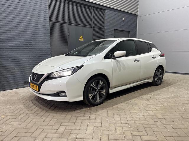 Nissan LEAF Business Executive 40 kWh | 360° Camera | Stoelverwarming | Getint Glas | Bose Audio