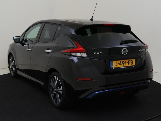 Nissan LEAF Tekna 40 kWh | 360 Camera | Stoelverwarming | Navigatie | Leer | Climate Control