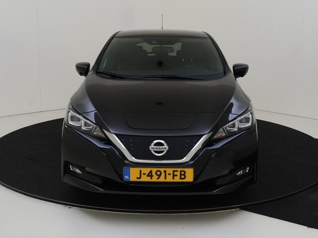 Nissan LEAF Tekna 40 kWh | 360 Camera | Stoelverwarming | Navigatie | Leer | Climate Control