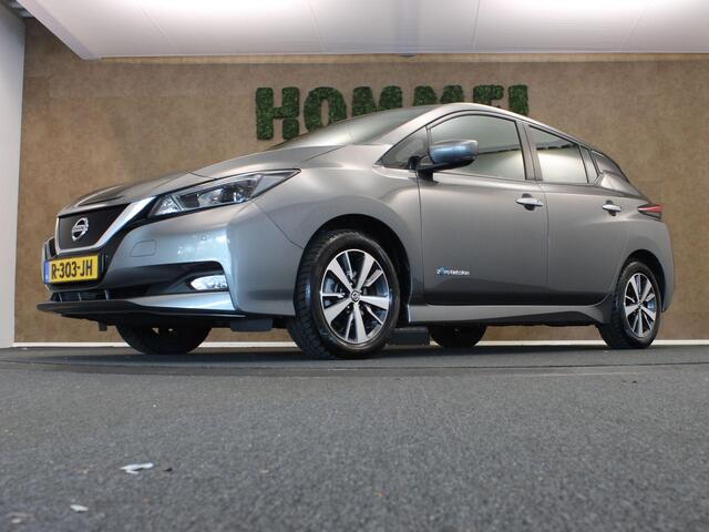 Nissan LEAF Acenta 40 kWh - 2 LAADKABELS - NAVIGATIE - PARKEERSENSOREN VOOR/ ACHTER - 16 INCH LICHT METALEN VELGEN - 4 SEIZOENEN BANDEN- CLIMATE CONTROL - CAMERA - DODEHOEK DETECTIE