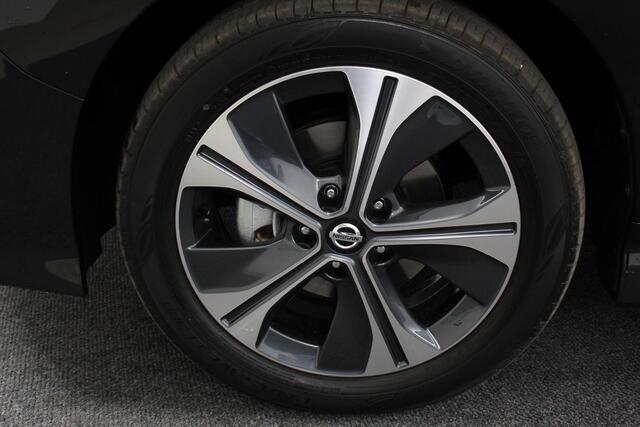 Nissan LEAF N-Connecta 40 kWh | Navigatie | Bluetooth | Cruise Control | Lichtmetalen Velgen |