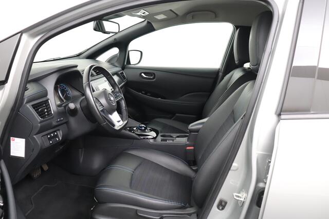 Nissan LEAF Tekna 40 kWh Carplay Adapt.Cruise Dodehoek H-Leder Camera