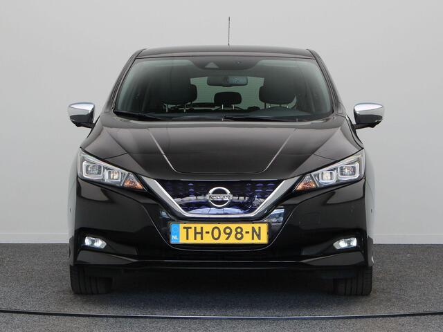 Nissan LEAF TEKNA 40 kWh | BOSE Audio | Stoelverwarming | Cruise Control Adaptief | Navigatie |