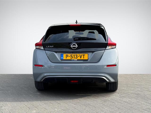 Nissan LEAF N-Connecta 40 kWh Nieuw Model! | Navigatie | 360° Camera | Adapt. Cruise Control | Stuur- + Stoelverwarming | LED Koplampen | Dodehoek Detectie | Rijklaarprijs!