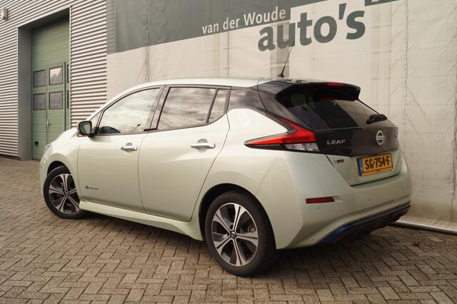 Nissan LEAF 2.ZERO EDITION 40kWh -NAVI-ECC-CAM-