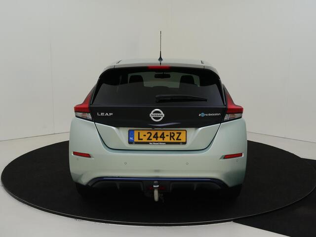 Nissan LEAF N-Connecta 40 kWh | Trekhaak | Half leder | bluetooth