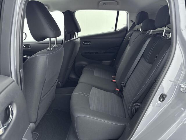 Nissan LEAF e+ N-Connecta 62 kWh | Apple Carplay & Android auto | 360 Camera | Parkeersensoren | LMV |