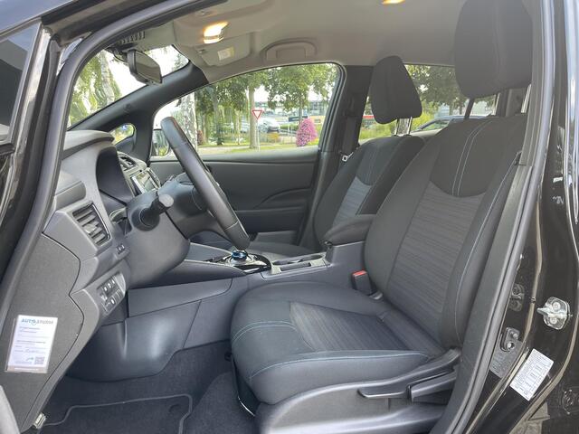 Nissan LEAF N-Connecta 40 kWh