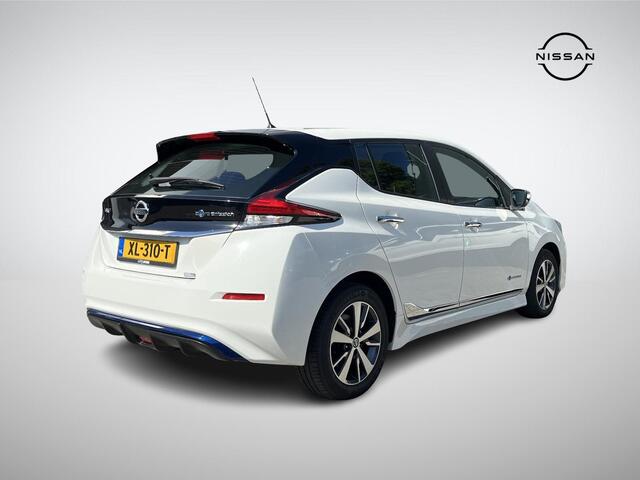 Nissan LEAF Acenta 40 kWh | Navigatie | Camera | Adapt. Cruise Control | Apple Carplay/Android Auto | Keyless Entry | Dodehoek Detectie