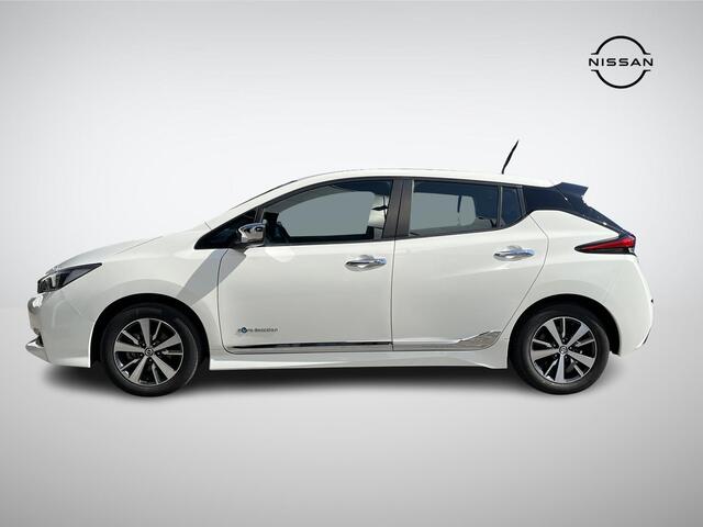 Nissan LEAF Acenta 40 kWh | Navigatie | Camera | Adapt. Cruise Control | Apple Carplay/Android Auto | Keyless Entry | Dodehoek Detectie