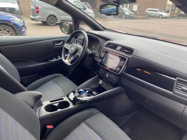 Nissan LEAF E+ N-CONNECTA 62 KWH / ADAP. CRUISE / 360 CAMERA / STOELVERW. / NAVI