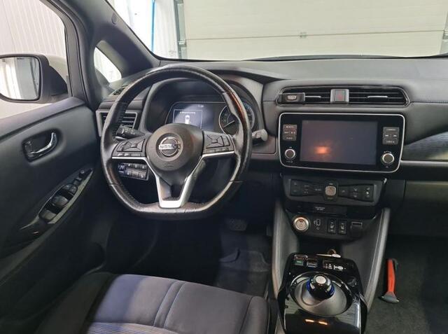 Nissan LEAF Electric+ 160kW / 62kWh N-Connecta / Pdc.+Camera / Navigatie / Airco-ecc./ Stoelverwarming / WLTP +/- 385KM* /